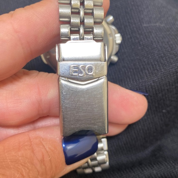 ESQ Esquire Swiss Quartz Watch 100m Water Resistant! - Picture 3 of 4